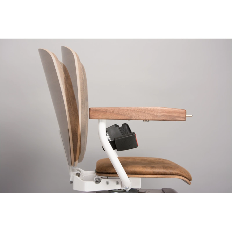 ALPHA Exclusive Treppenlift ergonomische, einstellbare Rückenlehne
